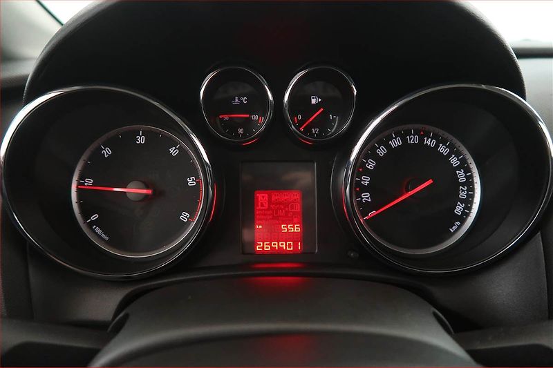 Opel Astra (2013) 1.7 CDTI, po STK - fotka 11 z 15