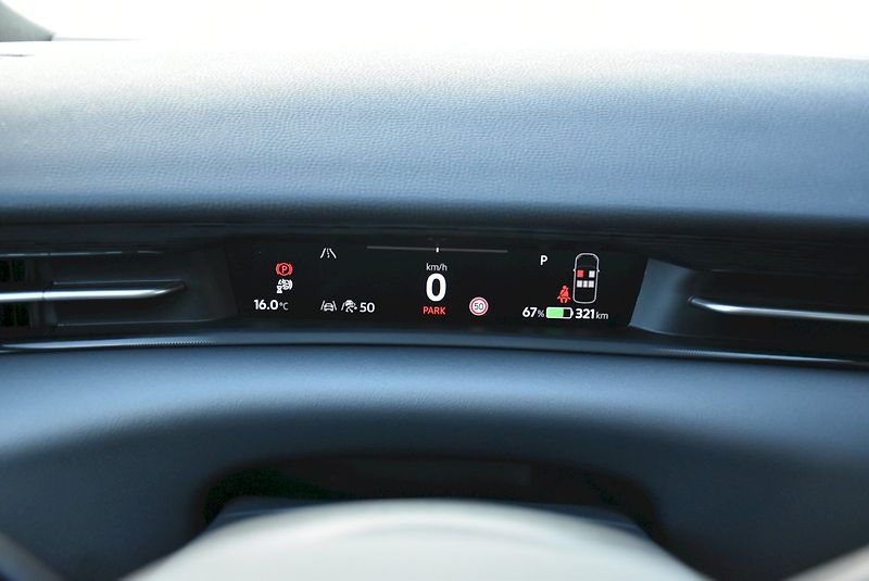 Volkswagen ID.7 (2024) PRO 210kW - fotka 12 z 34