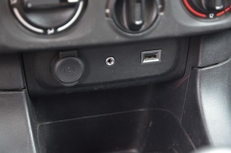Citroën C3 (2019) 1.2 PT 50kW / KLIMA / VYHŘ.SED - fotka 24 z 28