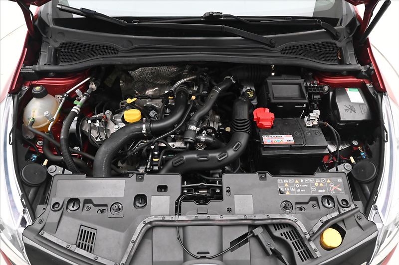 Renault Clio 0,9 TCE 66 kW Limited Záruka a - fotka 9 z 29