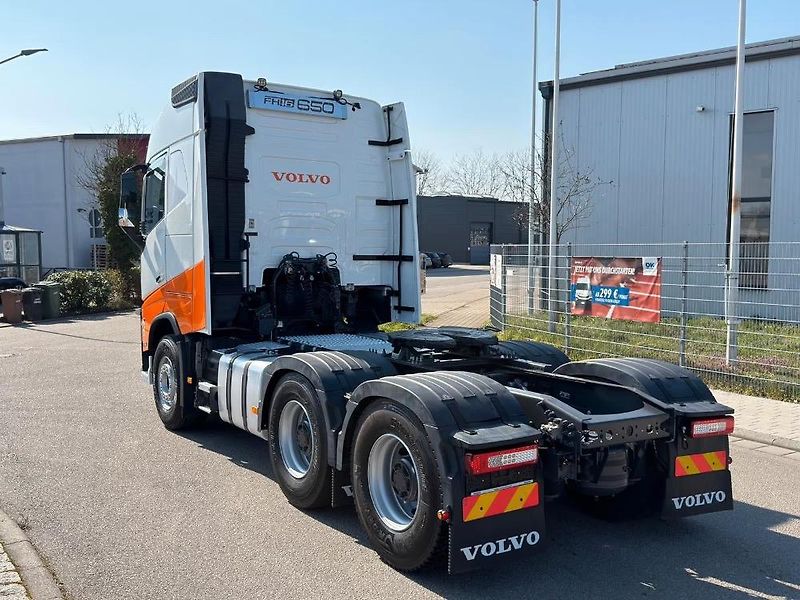 Volvo FH (2019) 16.650 6x4 tahač 100t EURO 6 - fotka 4 z 20