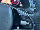 Škoda Superb (2021) 2.0 TSI 140kW SportLine - náhled 13