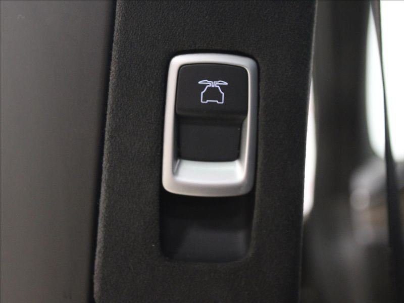 Tesla Model X Dual 90kWh 386KW - fotka 30 z 33