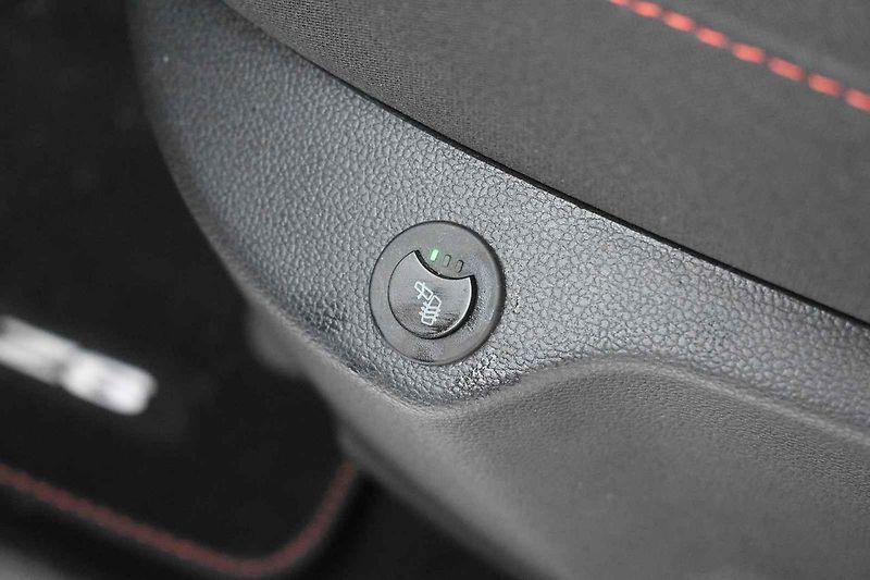 Auto jsem testoval převážně v typicky zimních podmínkách