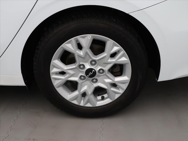 Kia Ceed 1,5 T-GDI 117kW DCT TOP DPH CZ - fotka 26 z 33
