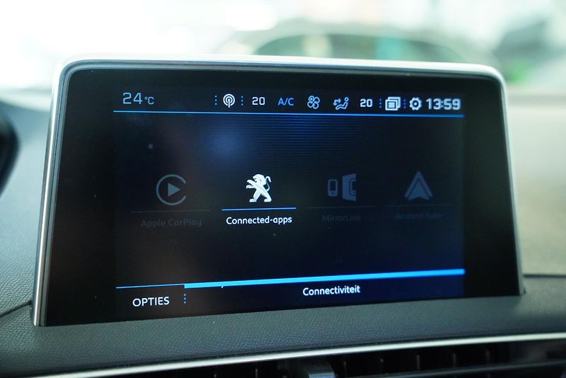 Peugeot 3008 - fotka 20 z 28