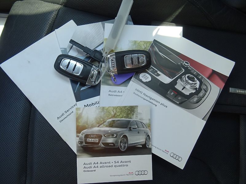 Audi A4 (2012) 2.0TDi,130kW,1maj,s.kni,navi - fotka 10 z 24
