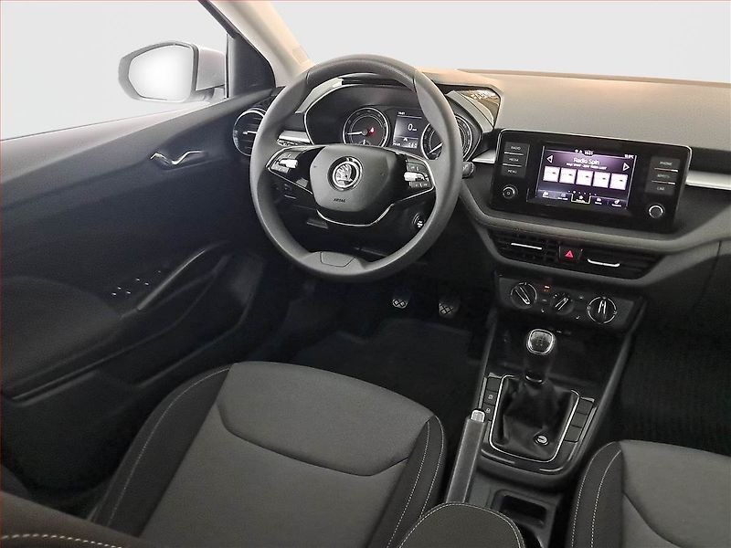 Škoda Fabia (2023) Ambition 1.0 TSI, ČR,1.maj - fotka 7 z 16
