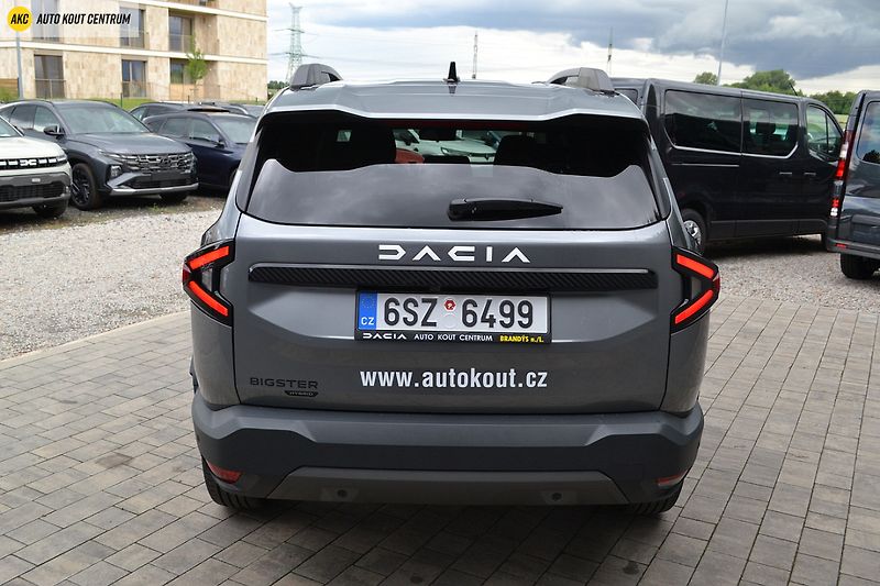 Dacia Bigster JOURNEY HYBRID 155 - fotka 4 z 61
