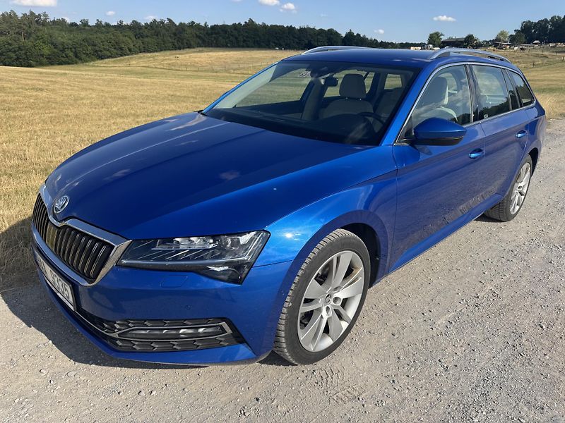 Škoda Superb (2022) 2.0TDI DSG STYLE EXTRA ČR - fotka 1 z 28