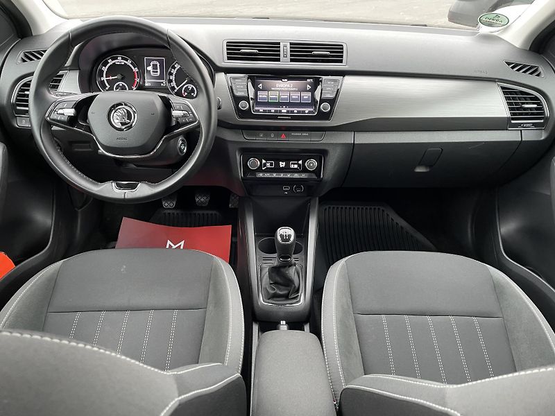 Škoda Fabia III 1,0 TSi/70kW - REZERVACE - fotka 31 z 57
