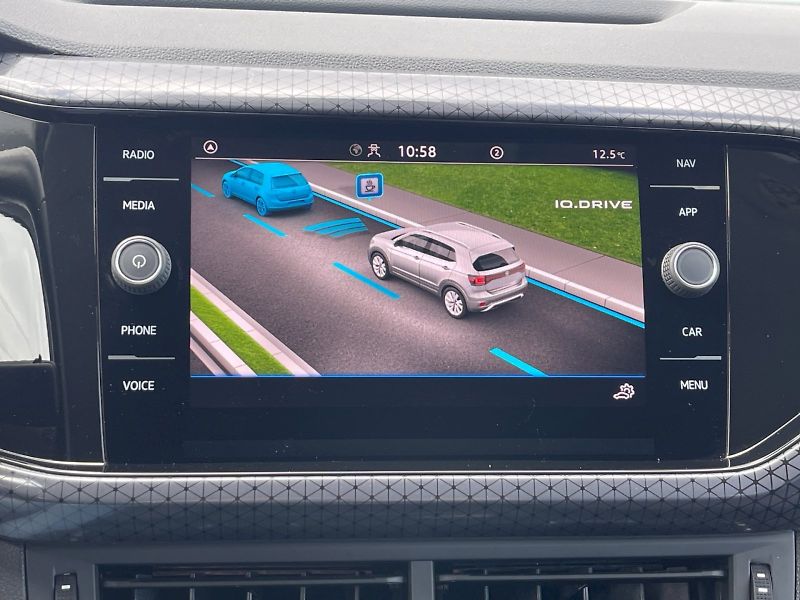 Volkswagen T-Cross (2023) 1.0 TSI 81 kW Style Plus - fotka 14 z 30