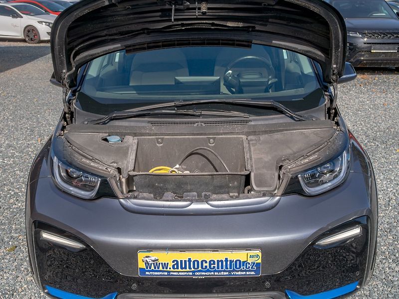 BMW i3 (2019) i3S 120Ah 135KW ČR SoH - fotka 42 z 47