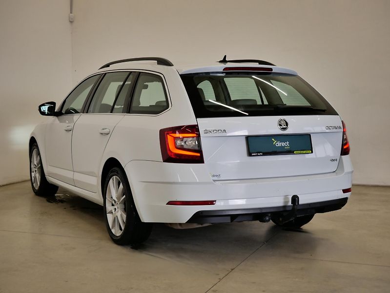 Škoda Octavia - fotka 7 z 25