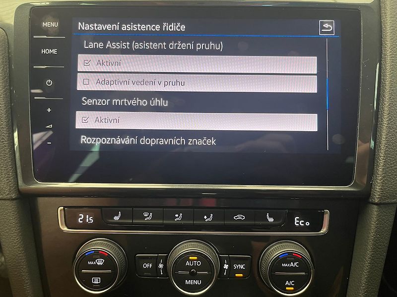 Volkswagen e-Golf 93,1% SoH, tep.čerp. virtual k - fotka 83 z 95