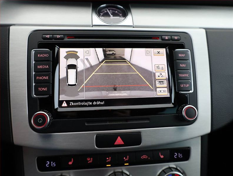 Volkswagen Passat (2014) Alltrack 2.0 TDI, 4X4 - fotka 14 z 15