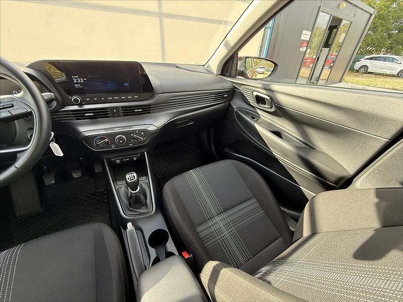 Hyundai i20 1,2 DPI 57kW Wave - fotka 18 z 23