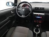 Volkswagen Fox (2010) 1.4 TDI, nová STK - náhled 7