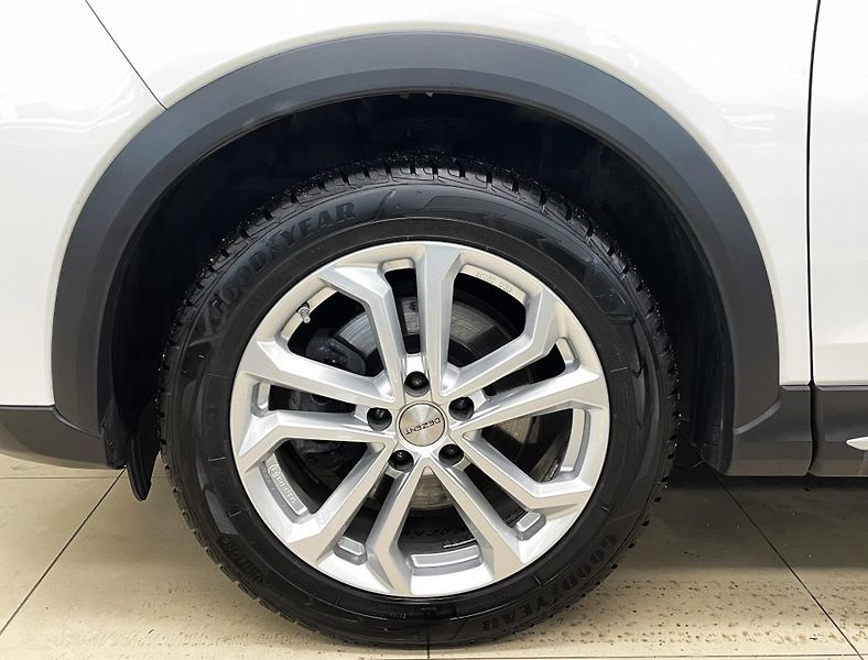 Mitsubishi Eclipse Cross 1,5 T-GDi 120kW, ČR - fotka 22 z 28