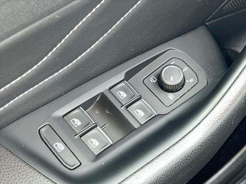 Volkswagen Arteon 2,0 TSi 140kW 7DSG R-line - fotka 20 z 28