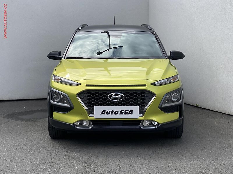 Hyundai Kona (2019) 1.6 T-GDI 4x4, 2.maj,ČR, AT - fotka 2 z 17