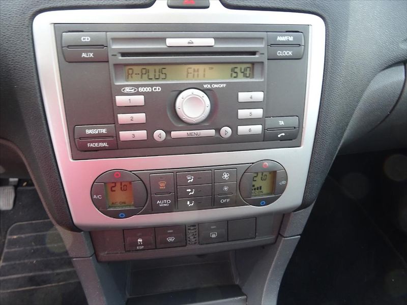 Ford Focus 2,0 TDi 100 kW - fotka 16 z 21