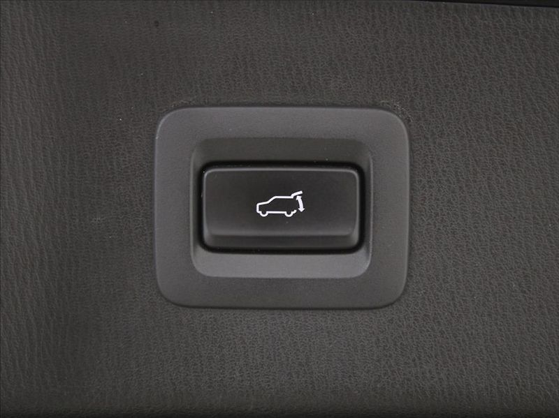 Mazda CX-5 2,0 G160 4x4 MT Bose 82tkm! - fotka 22 z 26