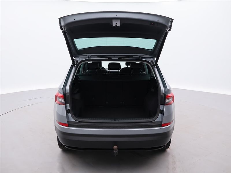 Škoda Kodiaq 2,0 TDI 140kW DSG 4X4 Style - fotka 9 z 40