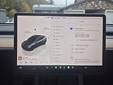 Tesla Model Y RWD 220kw TZ SOH 93,6 % - náhled 29