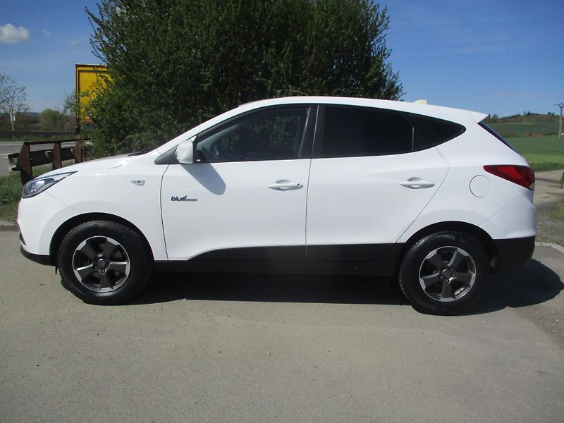 Hyundai ix35 1.6 GDi 99kW FINAL BLUE DRIVE - fotka 10 z 46