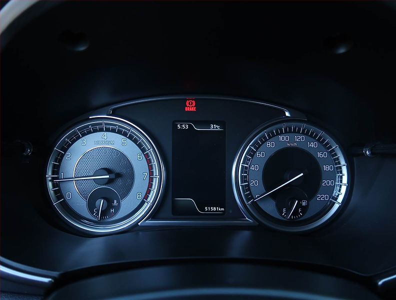 Suzuki Vitara (2023) Premium 1.4 BoosterJet - fotka 11 z 19