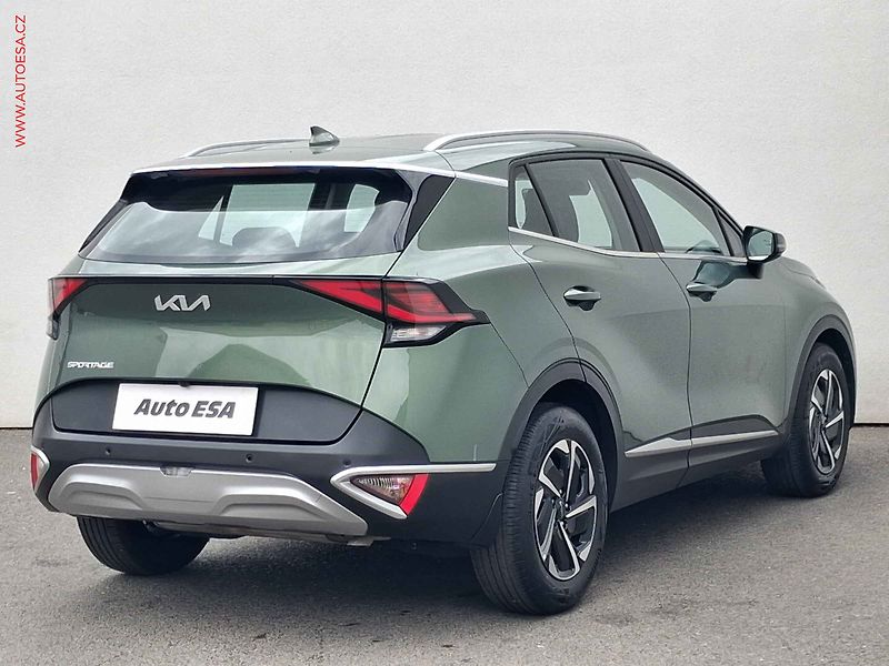 Kia Sportage (2024) 1.6 T-GDi, ČR, Exclusive, AT - fotka 4 z 22