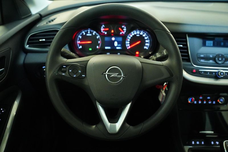 Opel Crossland X - fotka 17 z 24