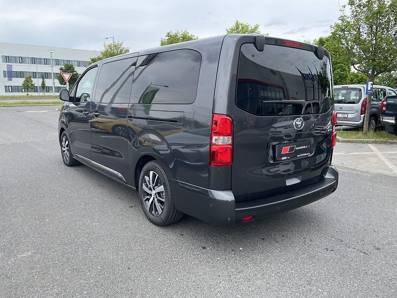 Toyota ProAce Verso 2.0 8AT L2 VIP 7S ODBĚR 3/2026 - fotka 7 z 30