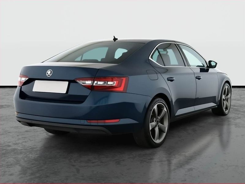 Škoda Superb (2016) Style 2.0 TDI, 4X4, Automat - fotka 5 z 17