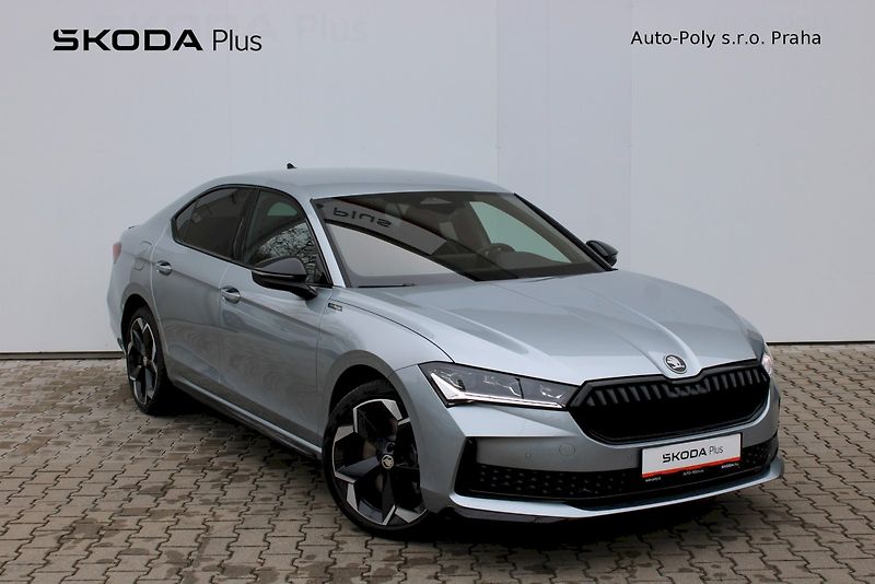 Škoda Superb (2025) Sportline 1,5 TSI PHEV - fotka 6 z 25