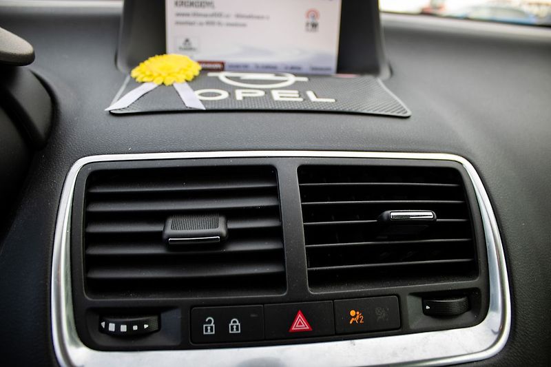 Opel Meriva B, servis, tažné - fotka 27 z 38