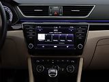 Škoda Superb (2016) Laurin&Klement 2.0 TDI 4x4 - náhled 10