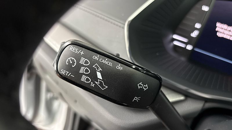Škoda Octavia 1.0 TSI Ambition Combi - fotka 14 z 24
