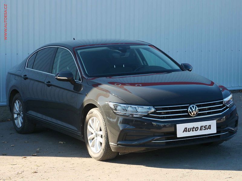 Volkswagen Passat (2020) 1.5 TSi, ČR, Business, LED - fotografie inzerátu