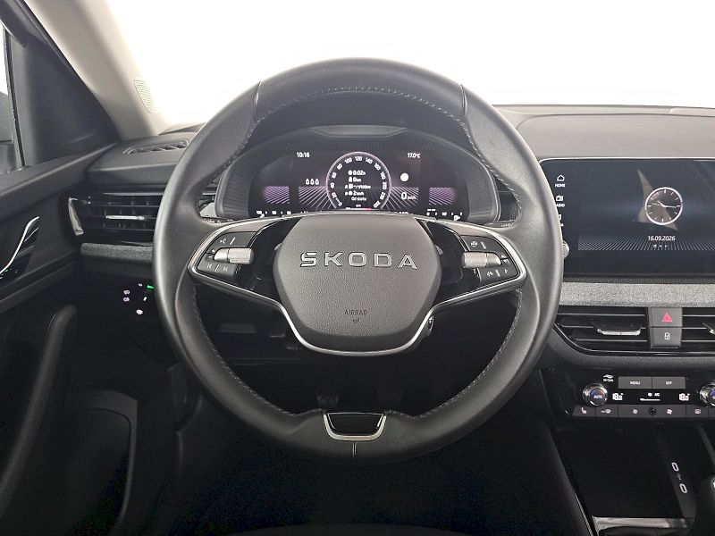 Škoda Scala (2025) 1.0TSI 85kW SELECTION TAŽNÉ - fotka 8 z 28