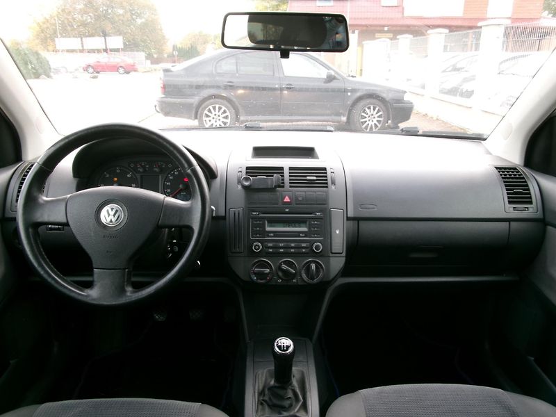 Volkswagen Polo (2007) 1,4TDI KLIMA - fotka 13 z 23