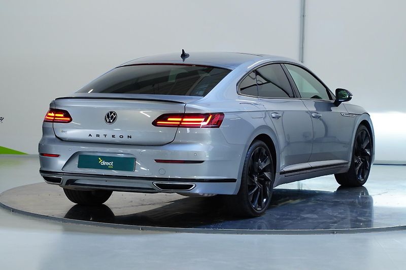 Volkswagen Arteon - fotka 2 z 27