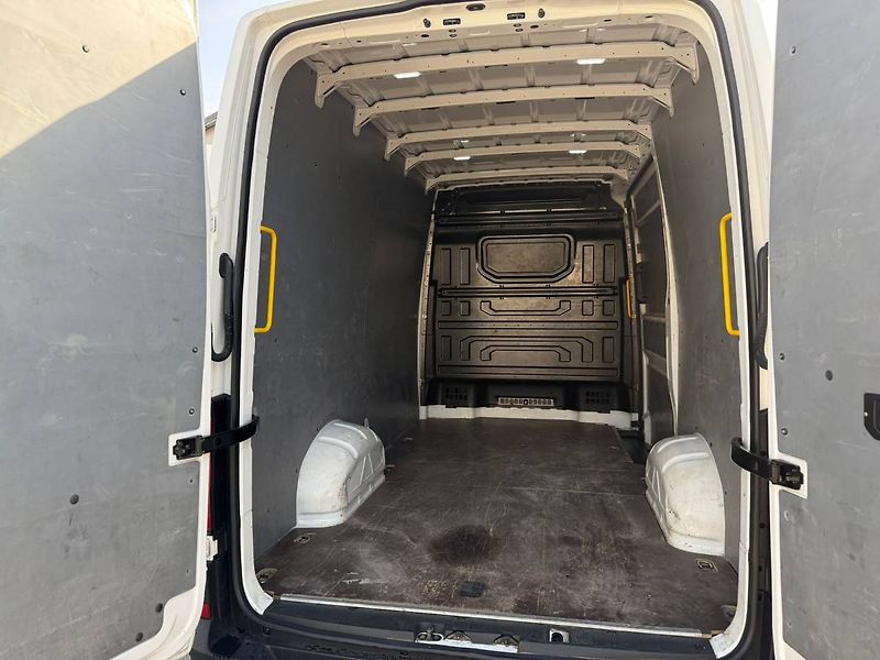 Volkswagen Crafter L3H3 2.0 TDI 103 kW 6° MP - fotka 23 z 28