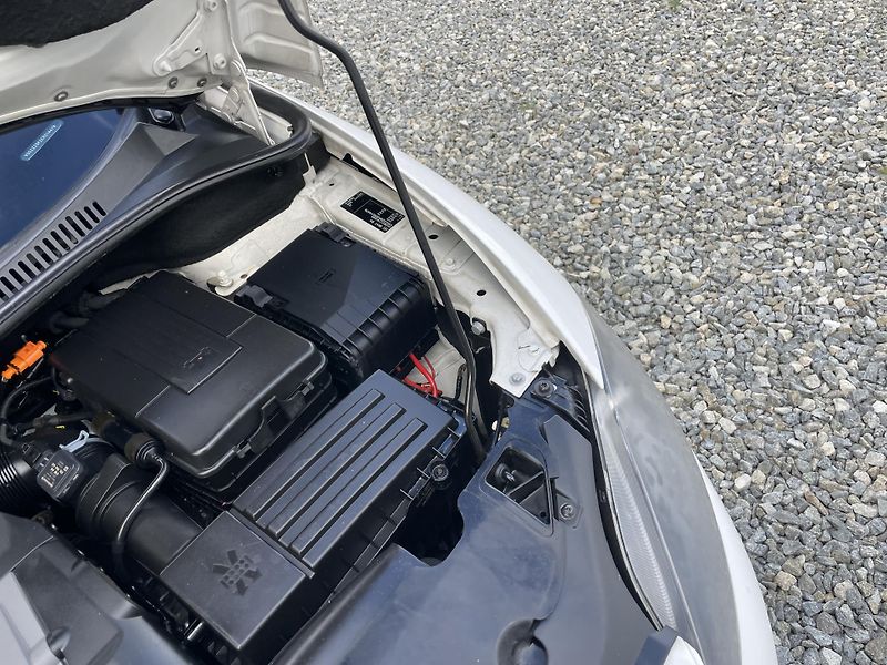 Seat Altea 1.6TDi 105PS XXL ECOMOTIVE TOP - fotka 86 z 189