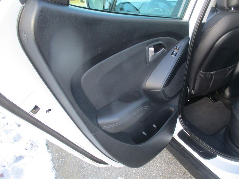 Hyundai ix35 1.6GDi COMFORT*TAŽNÉ Z*VÝHŘEV - fotka 46 z 49