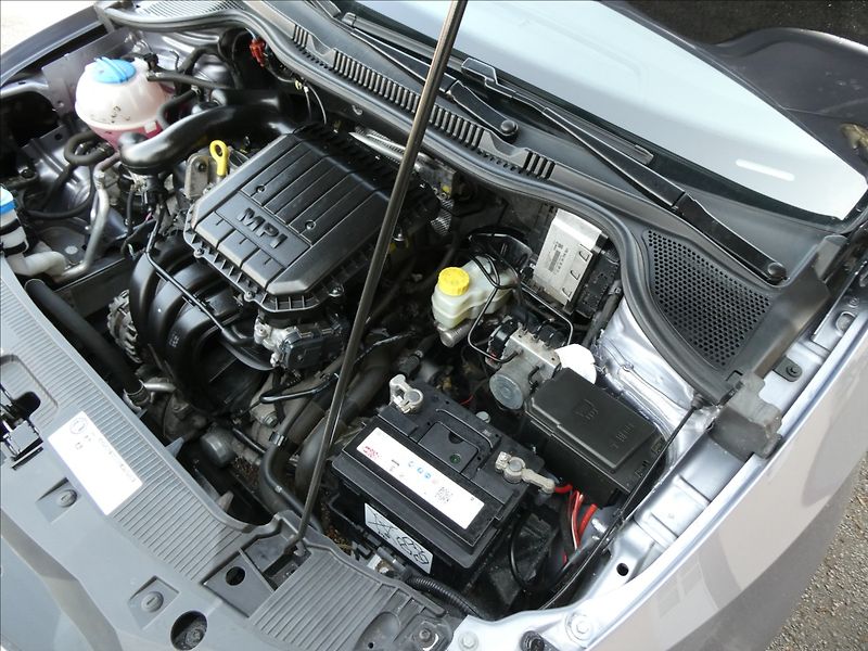 Seat Ibiza 1,0 MPi 55kW serviska - fotka 35 z 41