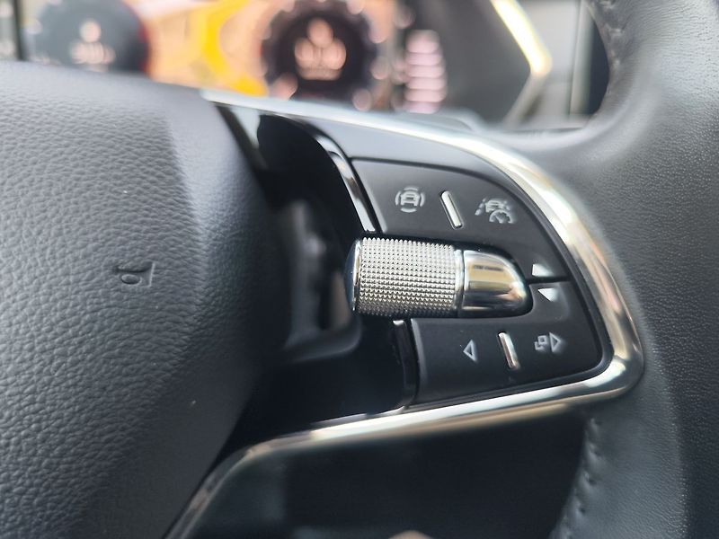 Škoda Octavia 2.0 TDI/85kW Style DSG - fotka 29 z 34