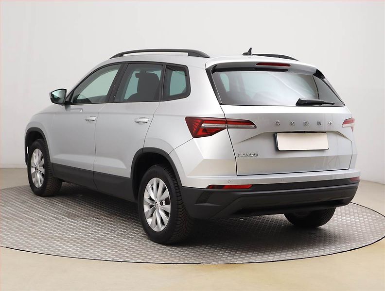 Škoda Karoq (2024) Ambition 1.5 TSI - fotka 4 z 19