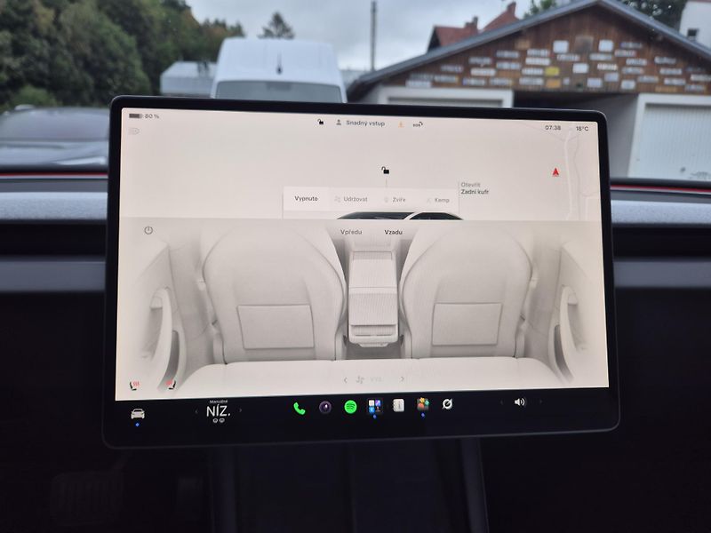 Tesla Model 3 LONG RANGE DUAL MOTOR SOH 93,5 - fotka 31 z 48